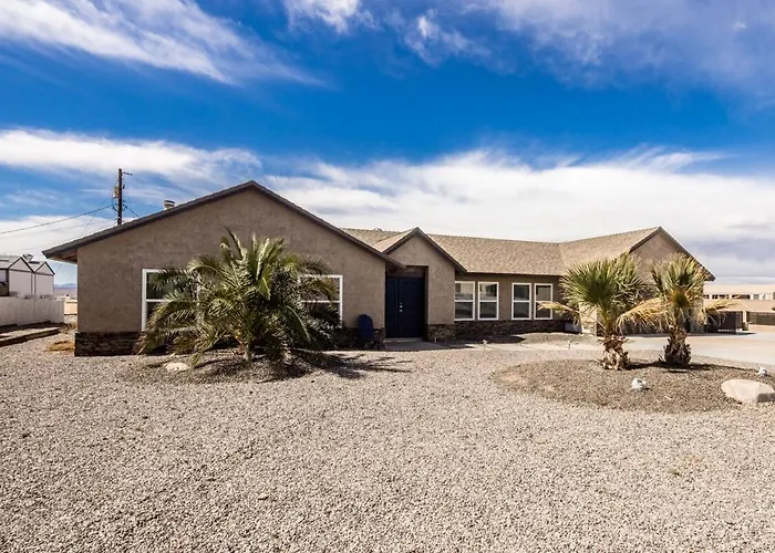 Desert Dreaming Pool Fire Pit Game Lake Havasu City