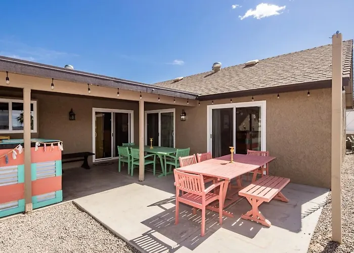 Desert Dreaming Pool Fire Pit Game Lake Havasu City